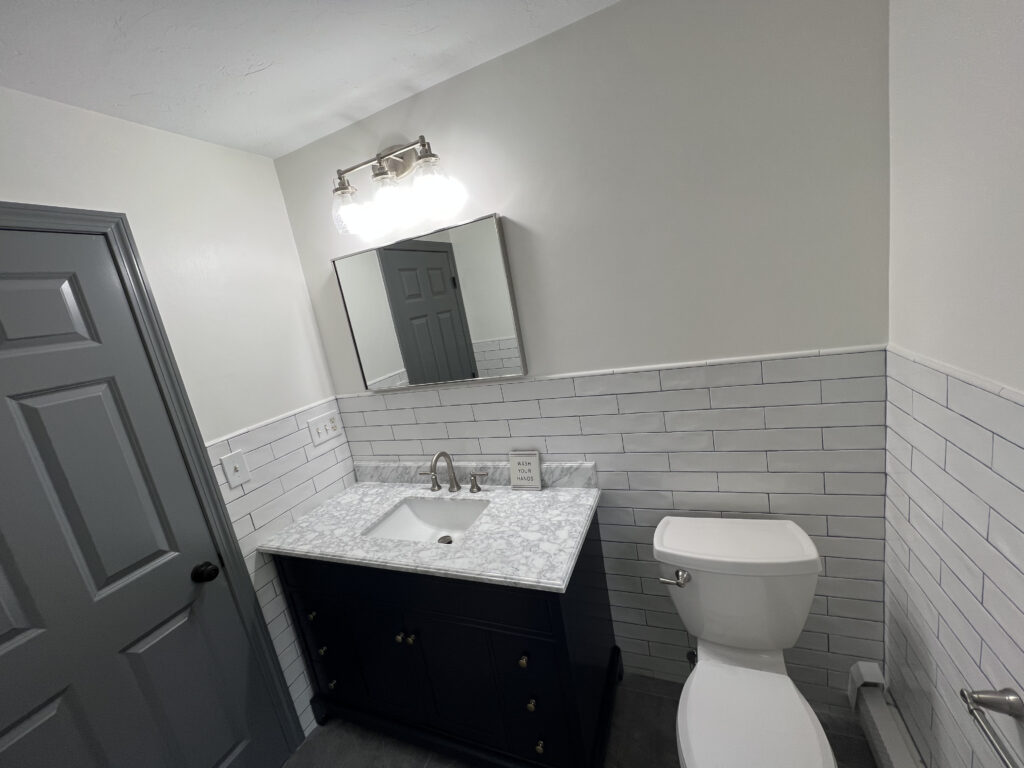 Bathroom remodeler, Flooring, General contractor, Home remodeling, Kitchen remodeler, bathroom renovation, tile (2)